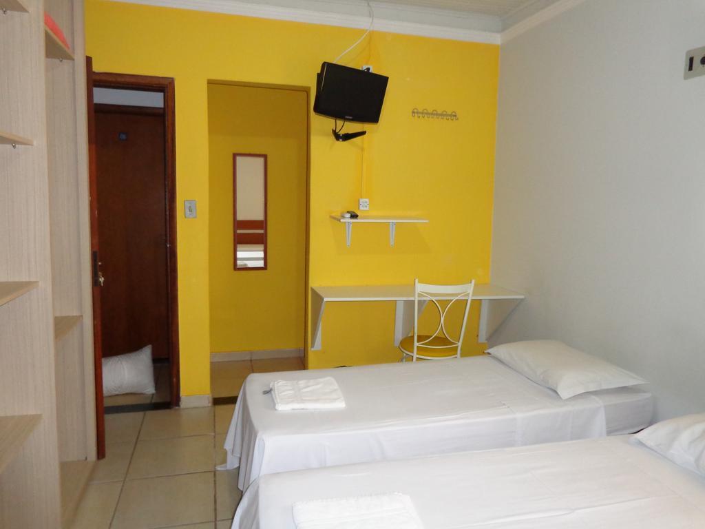 Home Guesthouse Кампо Гранде Екстериор снимка
