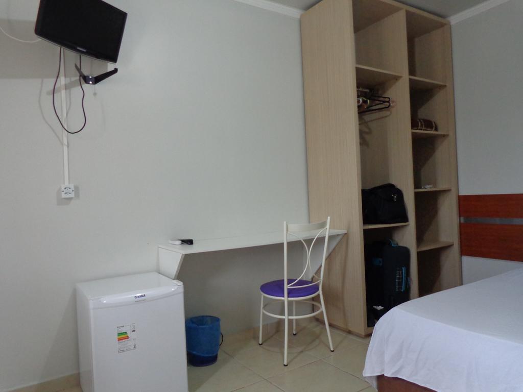 Home Guesthouse Кампо Гранде Екстериор снимка