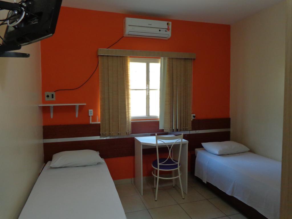 Home Guesthouse Кампо Гранде Екстериор снимка